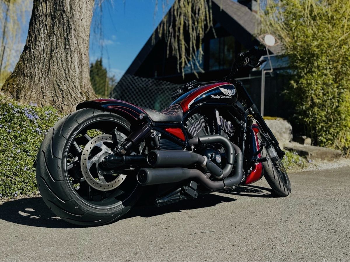 Harley-Davidson Chopper: HARLEY-DAVIDSON VRSCDX Night Rod Special ABS – Usato da Lüchingen venduto da Xijo 1