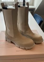 Bugatti Plateau Stiefel Gr. 40 beige neuwertig