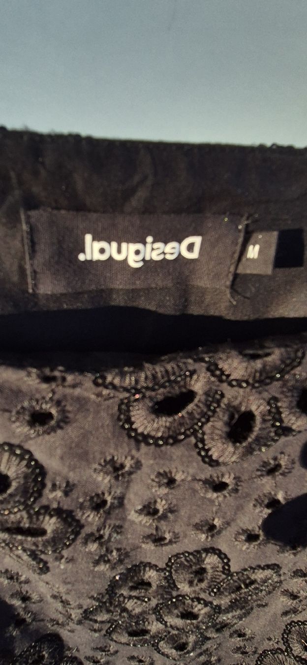 Desigual Kleider: Desigual Robe d'été noire, brodée, taille S – Neu (gemäss Beschreibung) aus Vevey von sil_qz5h 1