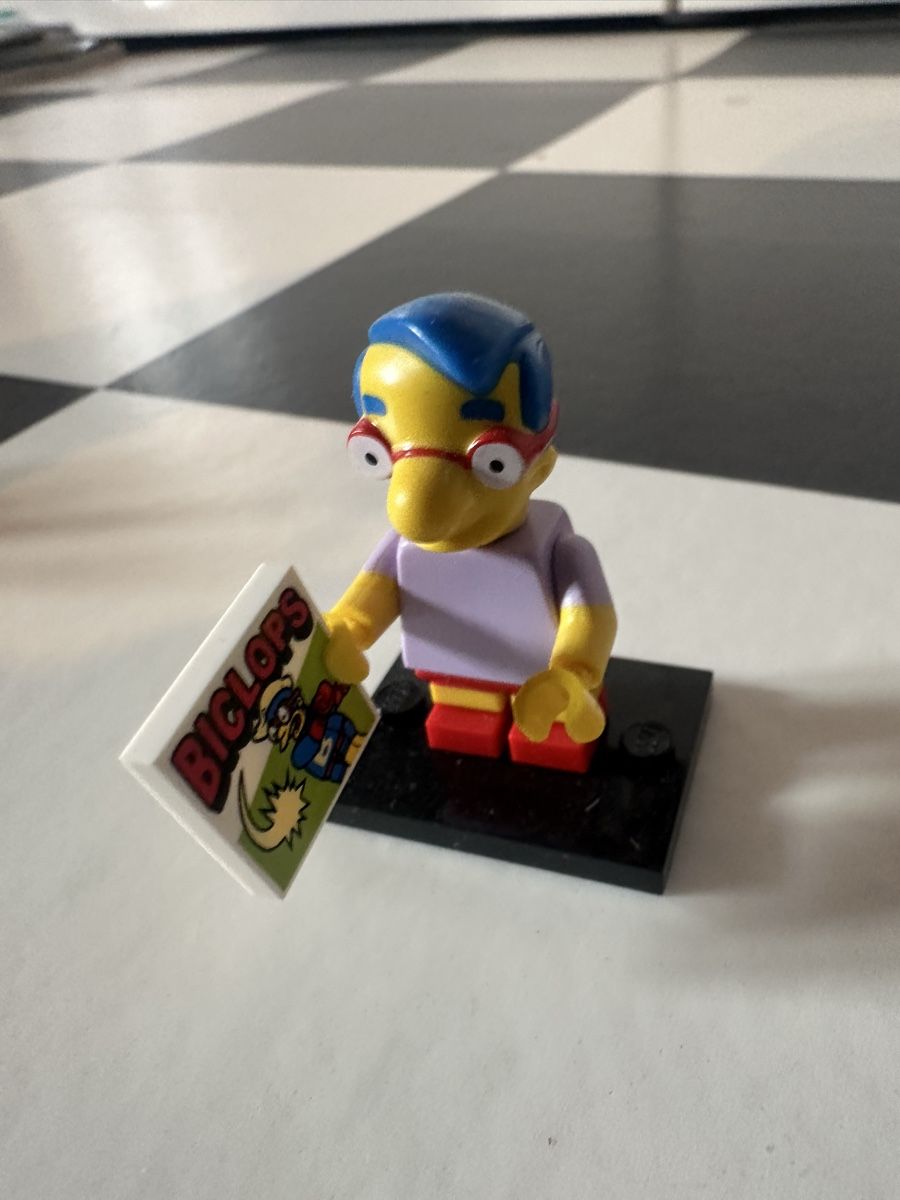 Lego Kit di costruzioni: Lego figurine Milhouse – Usato da Assens venduto da fabien1042