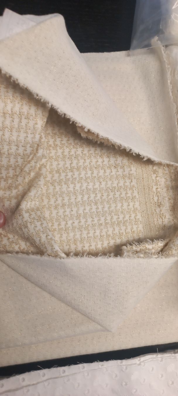 Stoffe: Spitzenbaumwolle/ Spitzenstoff – Neu und originalverpackt aus Flawil von nimyqu 3