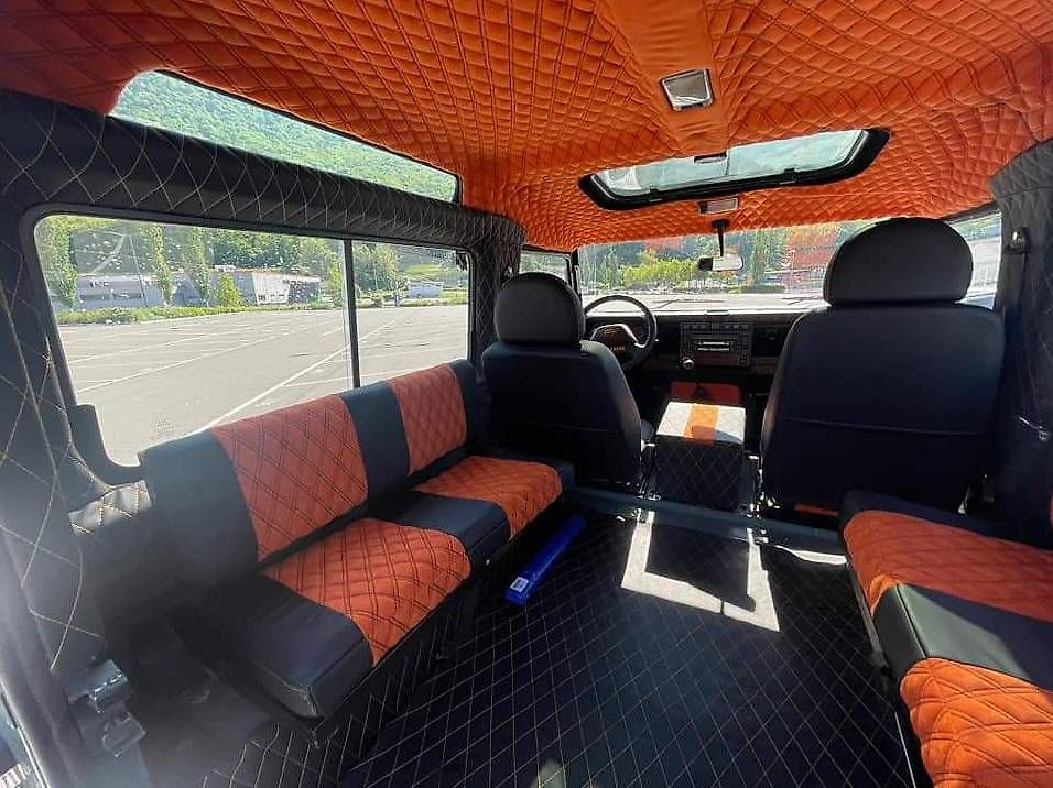 Tutti pezzi di ricambio auto: Autositzbezuge aus echtem Leder, Lenkrade – Usato da Dulliken venduto da Undercover 3
