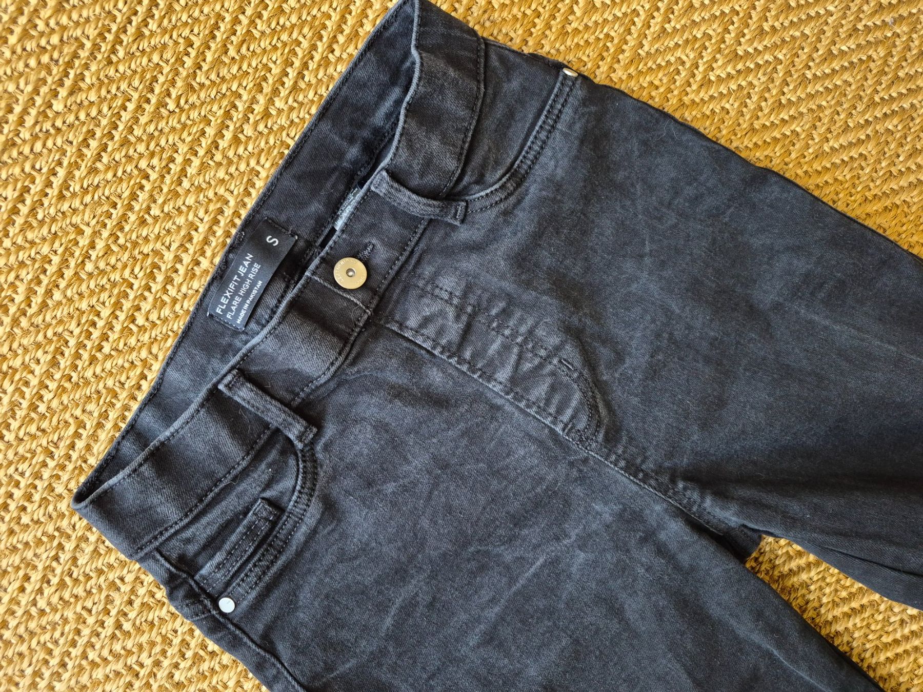 Next Jeans: NEXT FLEXIFIT JEAN HIGH RISE S – Gebraucht aus Zürich von Mokile