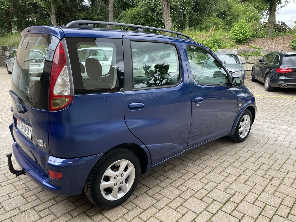 Condizionatori: Toyota Yaris verso.1.5 – Usato da Corpataux venduto da a_t_dq7j 2