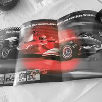2 Flyer PR Hotwheels Modellauto 1:18 Strasse Formel 1