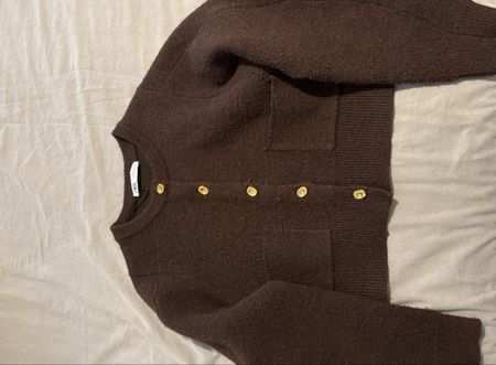 CARDIGAN MARRON À BOUTONS DORÉS