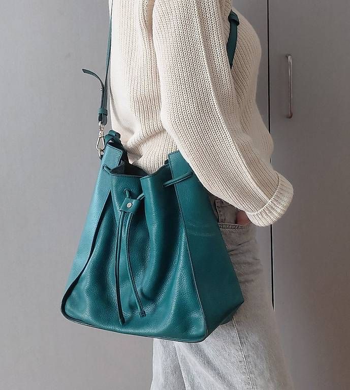 Massimo Dutti Borse da donna: Ledertasche von Massimo Dutti – Usato da Dietikon venduto da els_ww8g