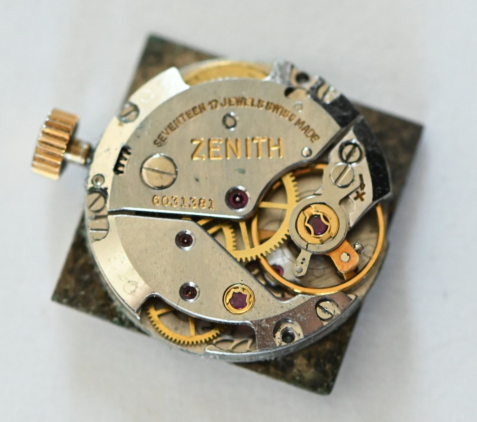 Zenith Uhren: ZENITH Damenuhrwerk – Gebraucht aus Ehrendingen von nicoro50 1