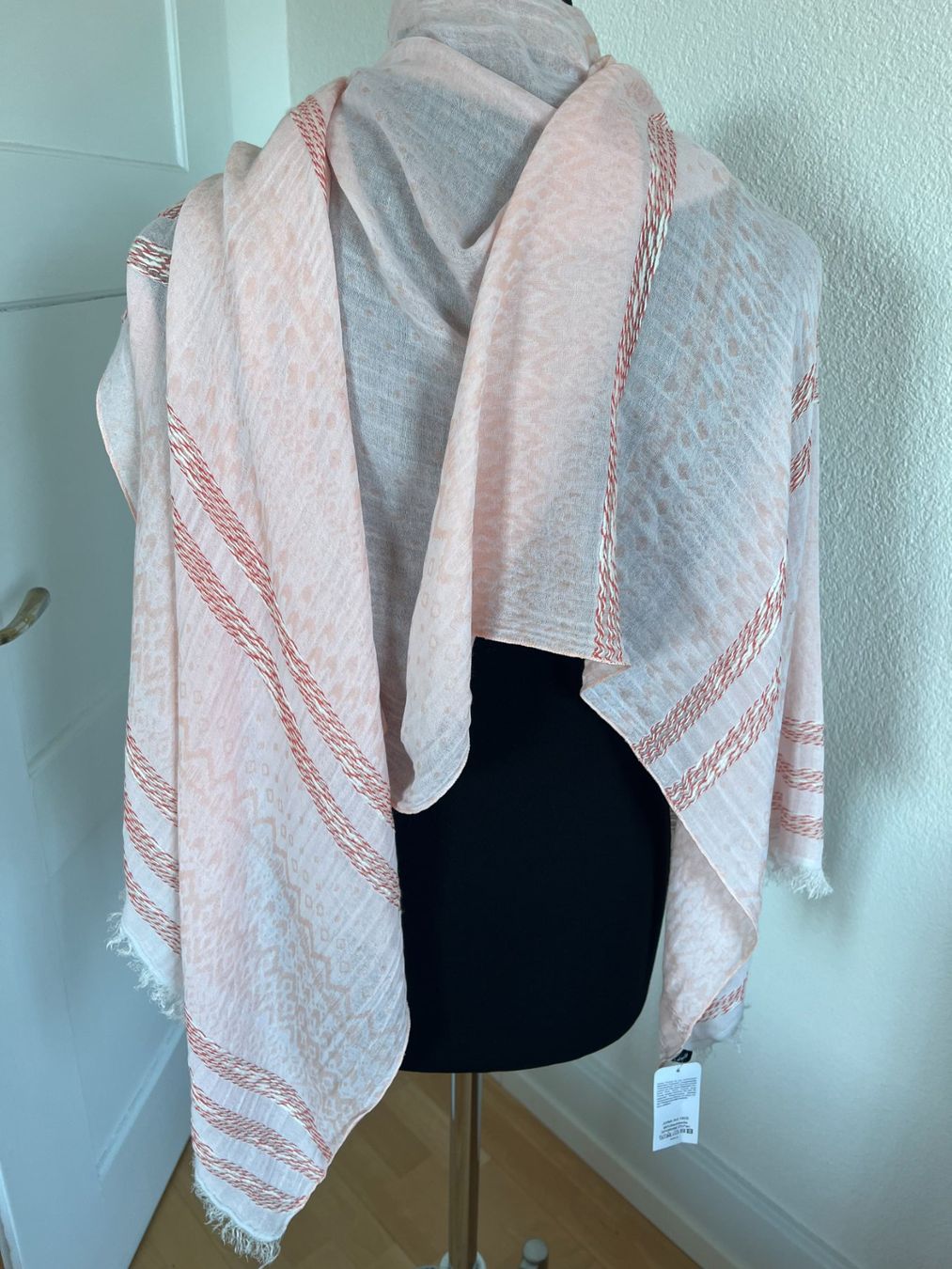 Colora Foulard & Sciarpe: Colora Schal, Baumwolle / Modal, Helllachs, NEU – Nuovo e nell'imballaggio originale da Worb venduto da farben20zauber 1