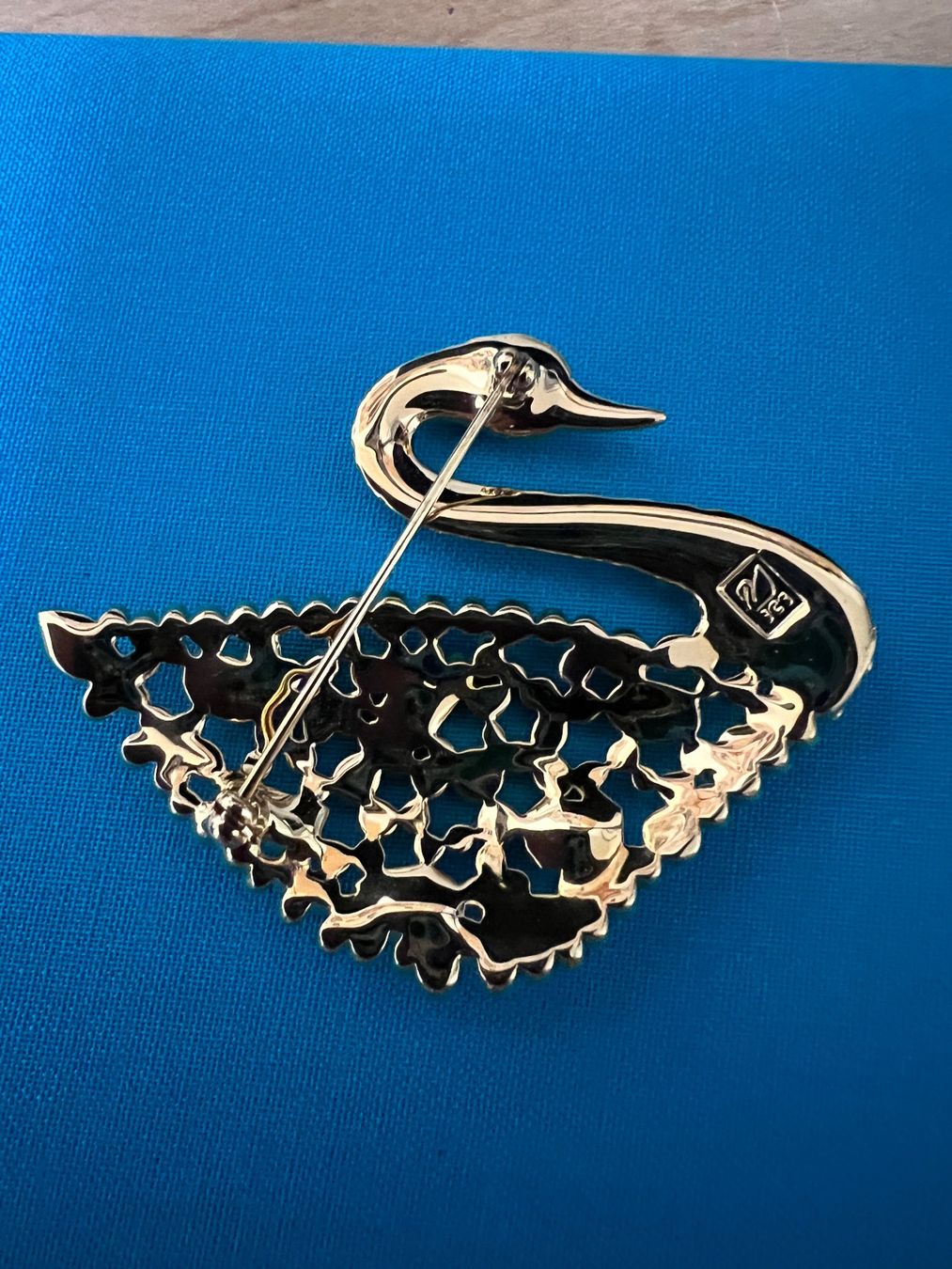 Swarovski Spille & Fermagli: Swarovski Brosche Schwan – Nuovo (secondo la descrizione) da Goldach venduto da erika94 1