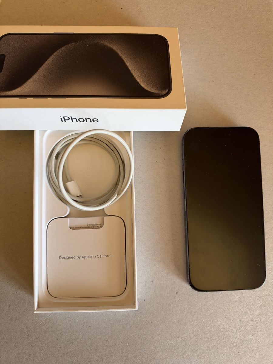 Apple Telefoni cellulari / Smartphones: Apple iPhone 15 Pro 128 Go Titane Noir – Nuovo (secondo la descrizione) da Cressier FR venduto da Swissesape
