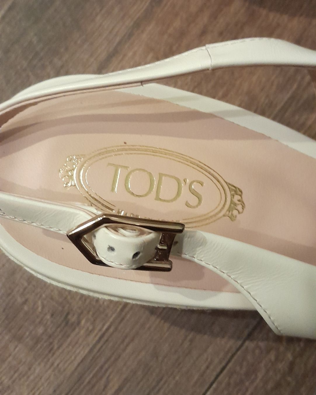 Tod'S Scarpe da donna: TODS Pumps offwhite 38.5 neu – Nuovo e nell'imballaggio originale da Büron venduto da Coerner 1