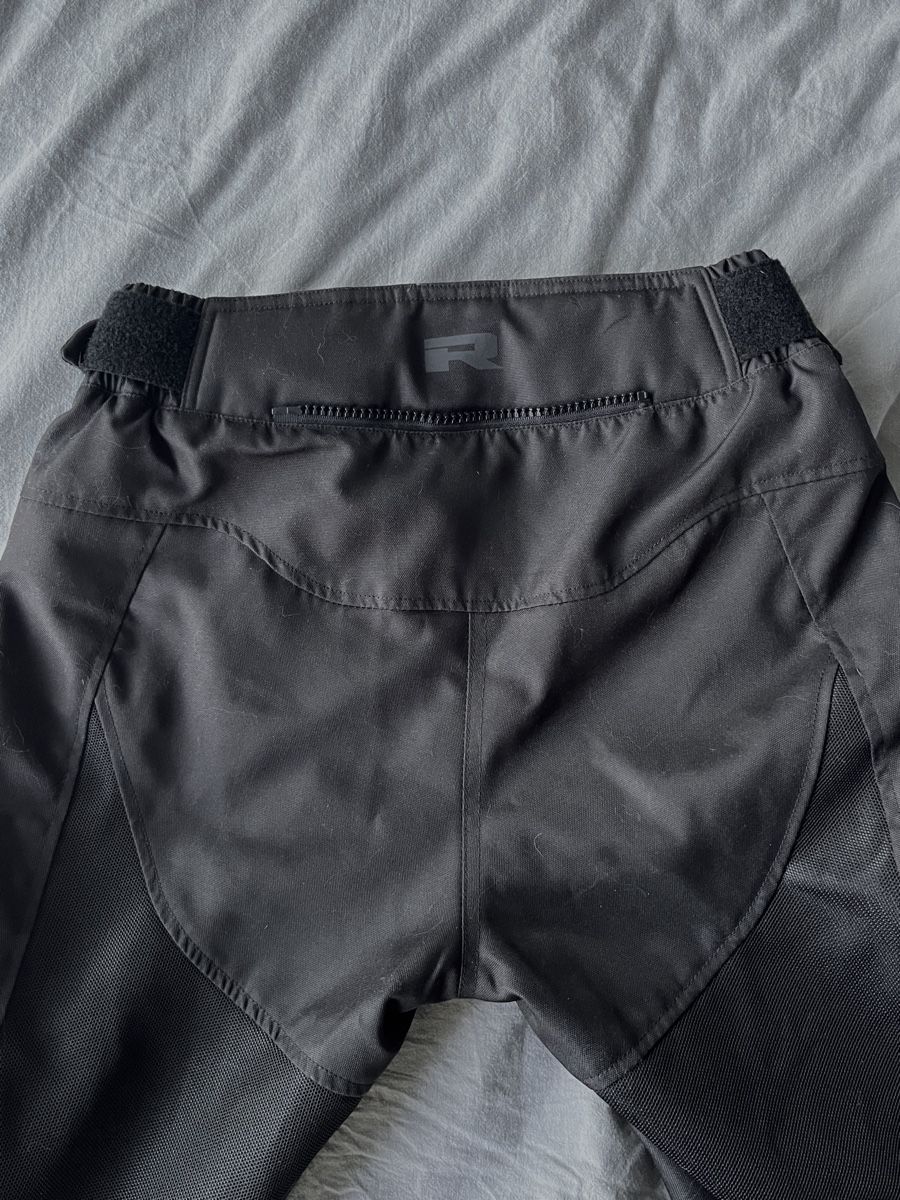 Pantaloni: Richa Airsummer Damen-Motorradhose M – Usato da Horw venduto da _Celine99_ 4