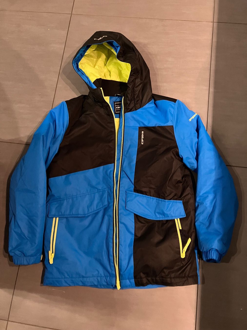 Skis: Ski Jacke - Ice peak – Gebraucht aus Adlikon b.Regensdf von lau_cp5r 2