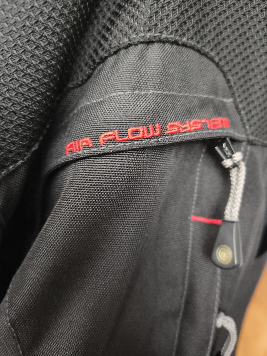 Giacche: Büse Motorrad Textiljacke – Usato da Luzern venduto da Kuro 4