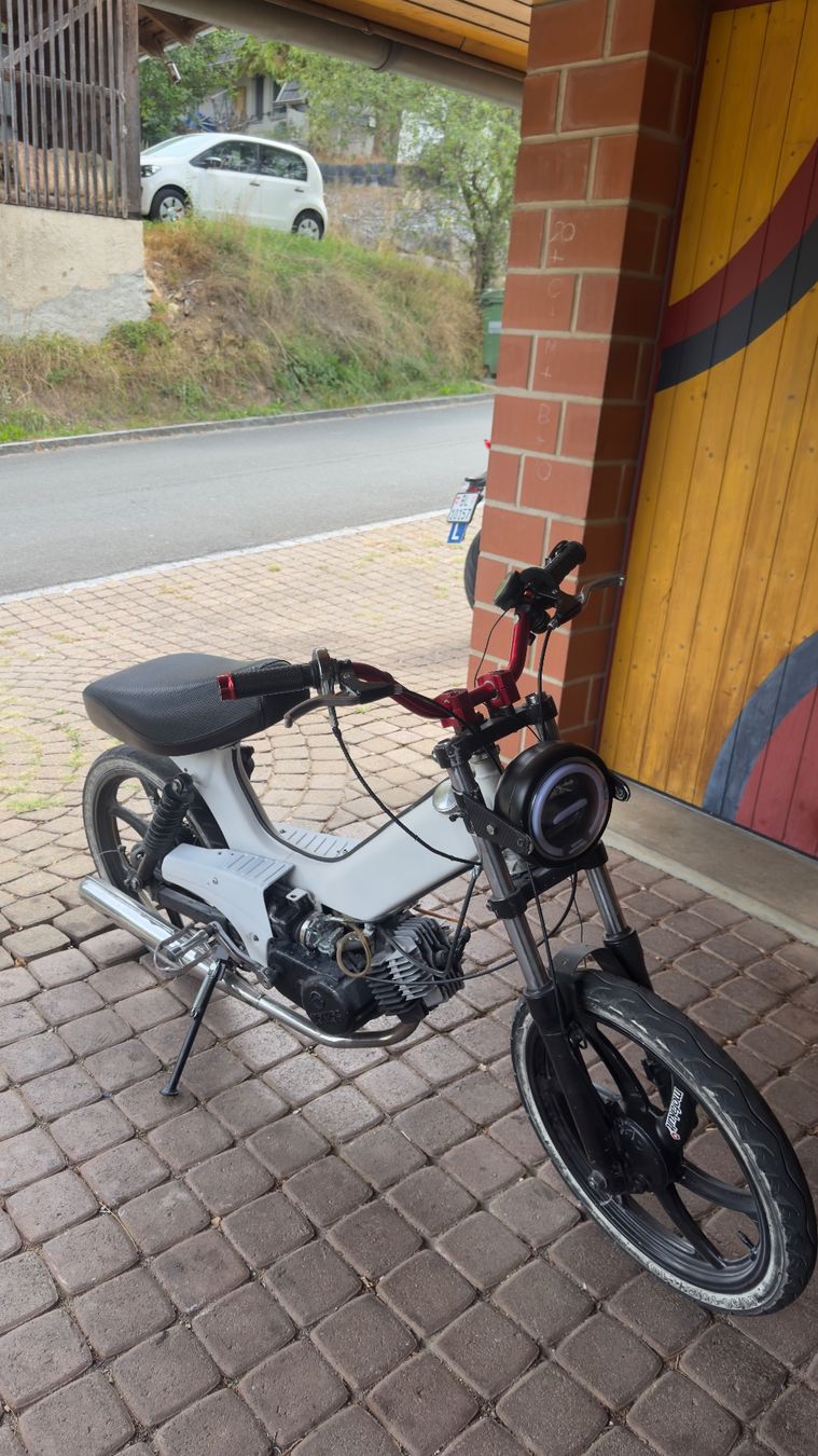 Tomos Ciclomotori: Tomos Sprint a52 – Usato da Tenniken venduto da nan_6w7n 4