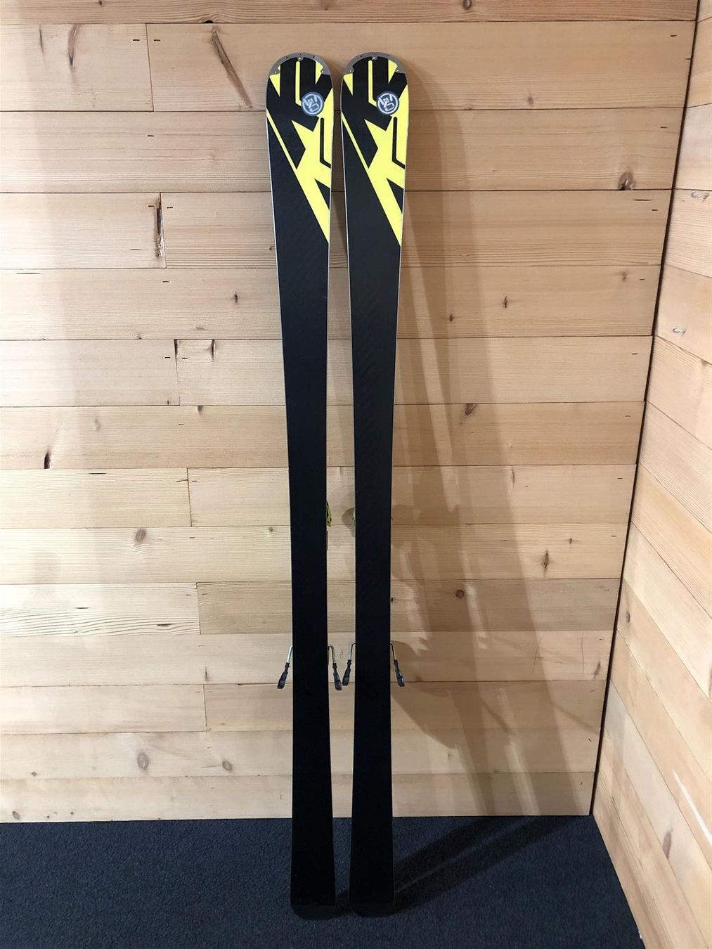 K2 Skis: Ski K2, AMP Charger, Länge 179 cm – Gebraucht aus Schwarzsee von Sidecut 2