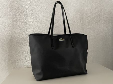Schwarze Lacoste Tasche