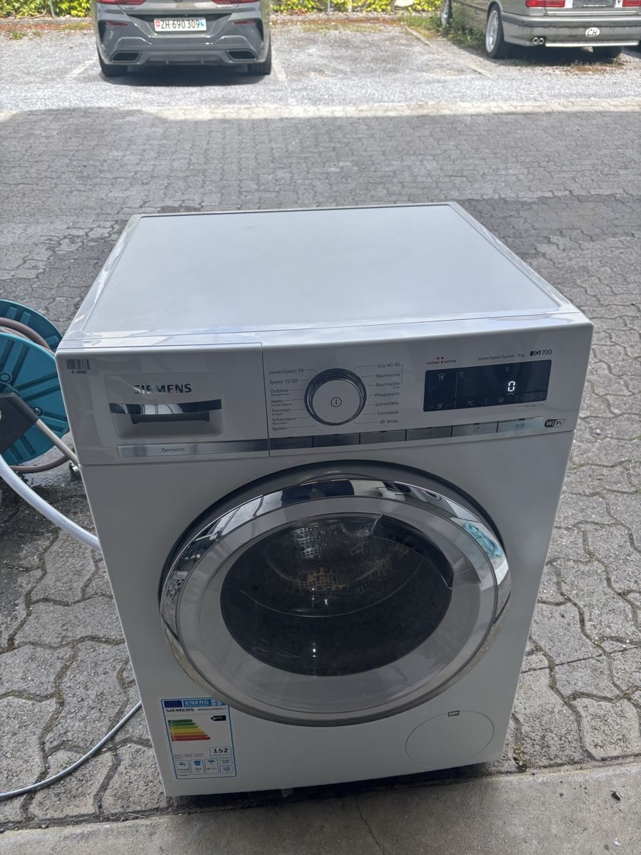 Siemens Lavatrici: Waschmaschine Siemens 9 kg – Usato da Birmensdorf ZH venduto da ShoopAgent8903 1