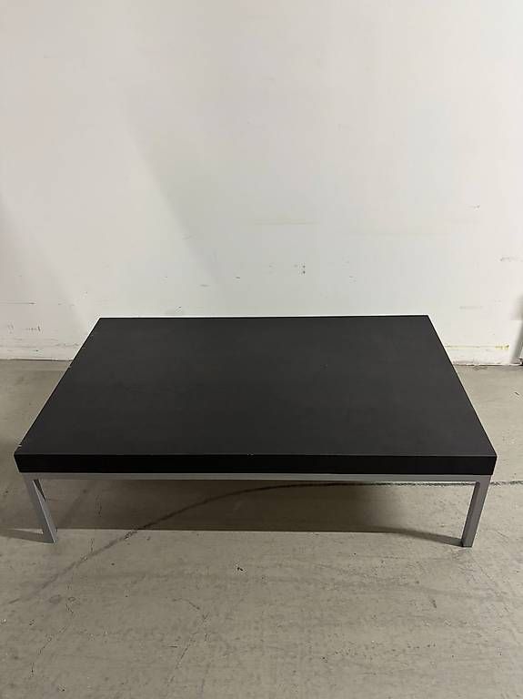 Tische: Moderner Couchtisch schwarz  97 × 60 cm – Gebraucht aus Glattpark(Opfikon) von lio_5hhw