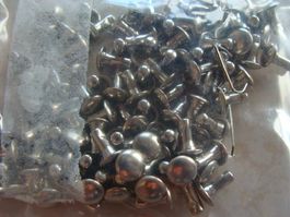 Militaire, d'ordonnance,   100 petits rivets