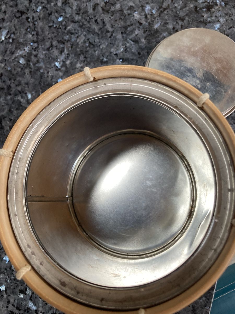 Altre Stoviglie: Vintage Läckerli Blechdose – Usato da Dietikon venduto da ebegab 2