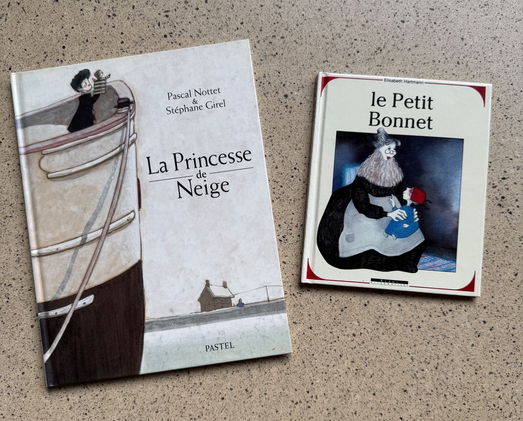 Bücher: 2 Kinderbücher, französisch – Neu (gemäss Beschreibung) aus Zürich von Octopus-275