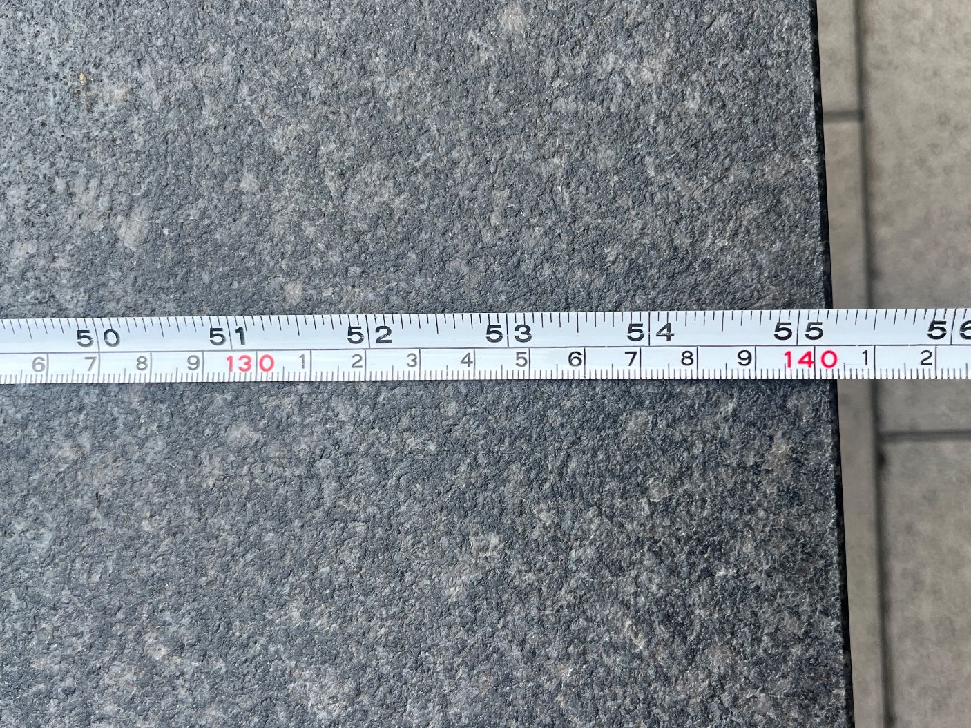Tischset: Gartentisch, Granitplatte mit 6 Stühlen – Gebraucht aus Zürich von SD-SB 5