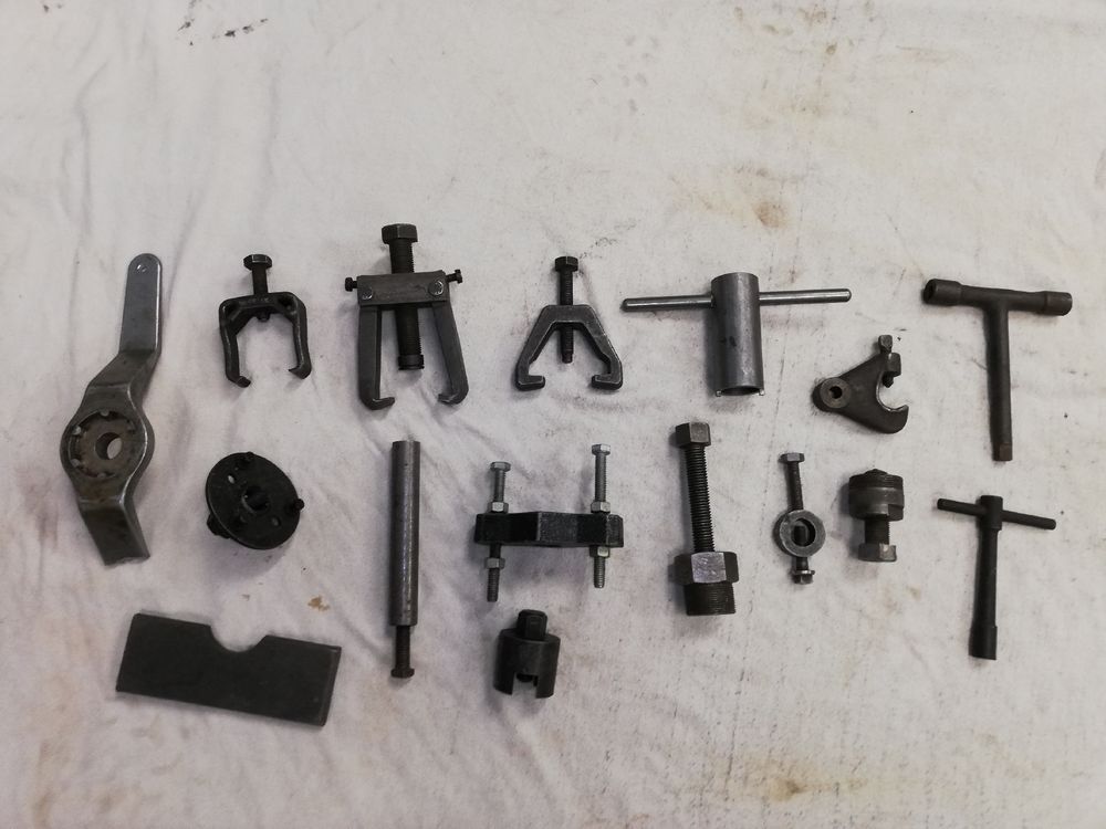 Lot spez. Werkzeug von Mech. Werkstatt ca. 50 Jahre alt. | Kaufen auf ...