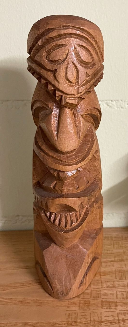 Statuette: Original TIKI Figur, handgeschnitzt – Usato da Frenkendorf venduto da Yard-Sale-2000