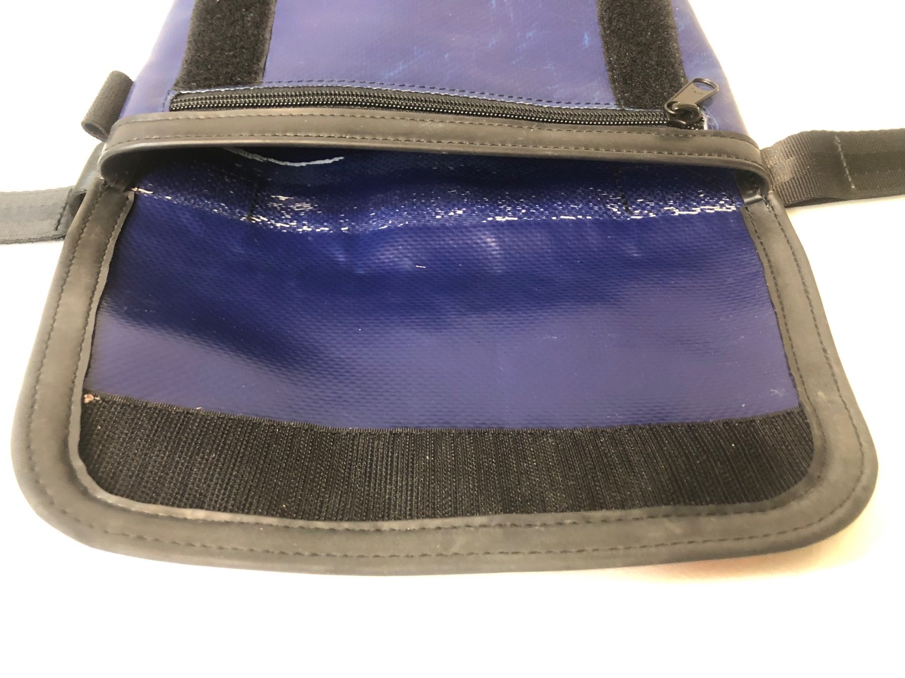 Freitag Borse: Freitag Umhängetasche F40 Jamie – Usato da Brunnen venduto da Allerwaren 7