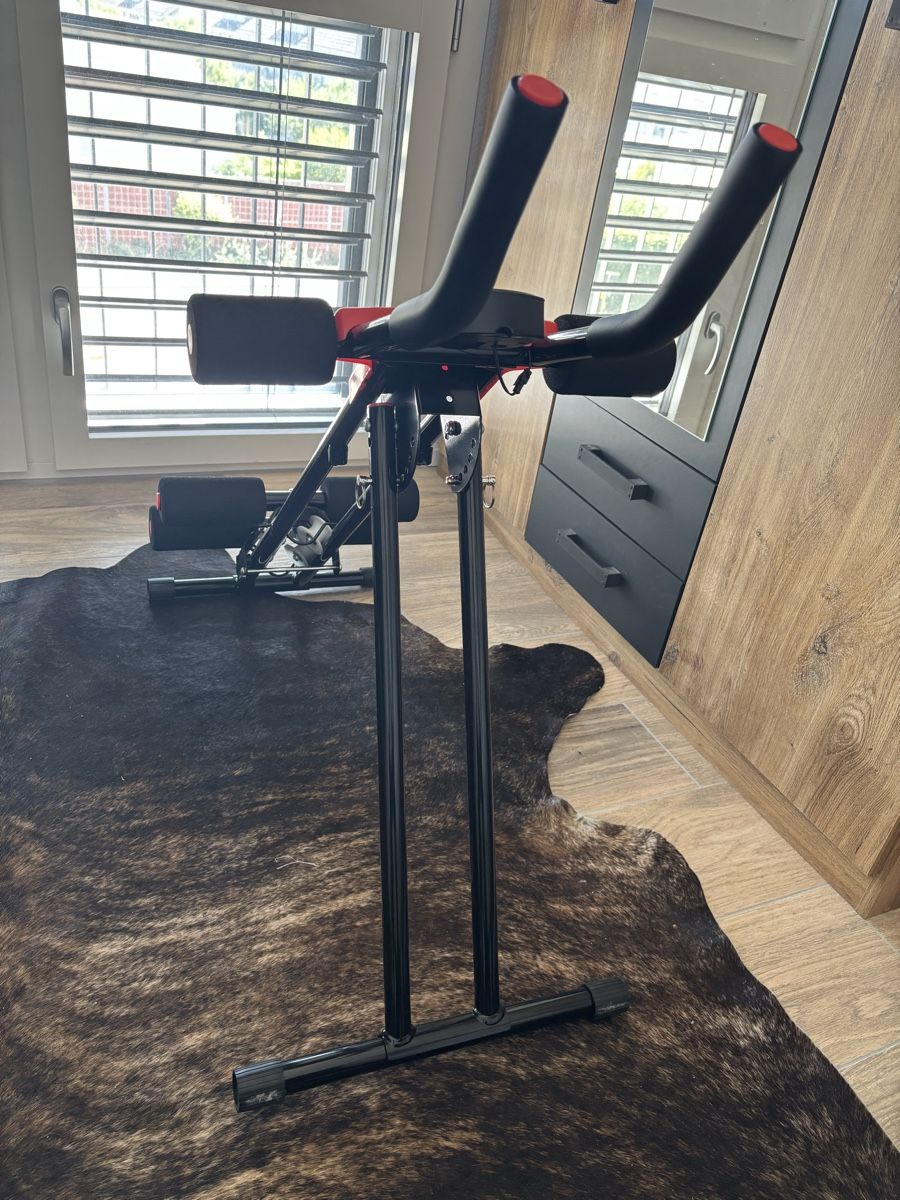 Vélos d'appartement: Bauchtrainer Innovagoods mit Display  – Neuf (Voir description) à Reinach BL par alb_f2wm