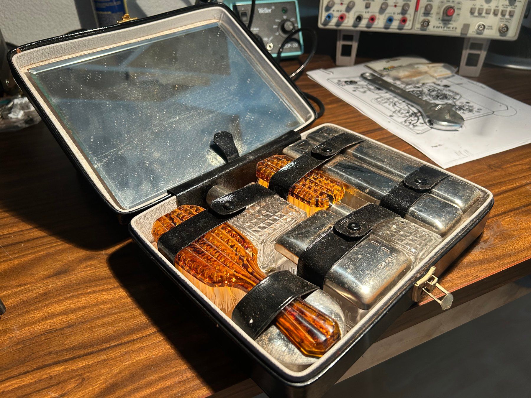 Custodie per cosmetici: Vintage Kosmetik Set ~1960/70 kompl. – Usato da Sugiez venduto da brockicenter