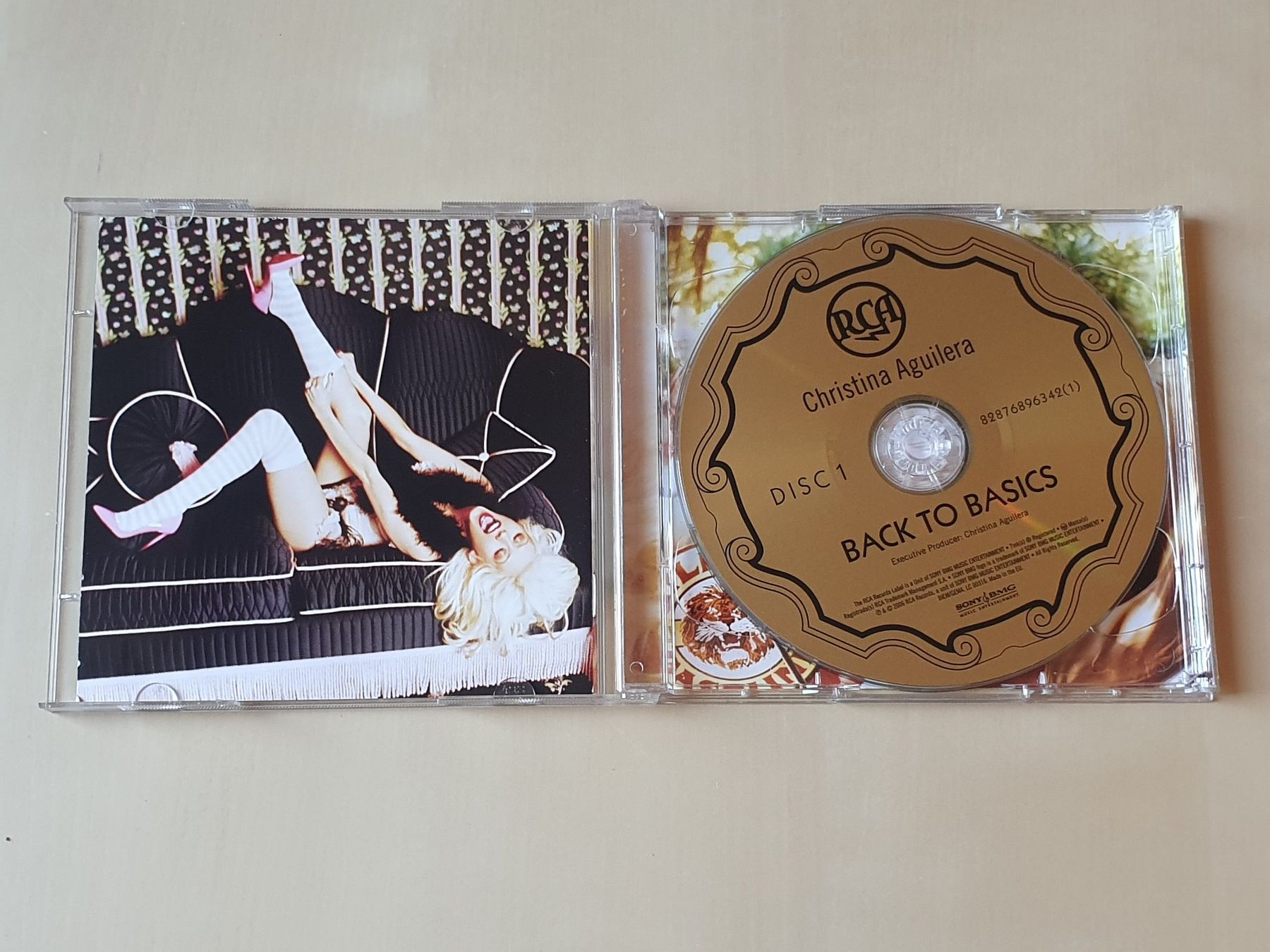 CD: Christina Aguilera Back to Basics – Usato da Stansstad venduto da collectorsshop 2