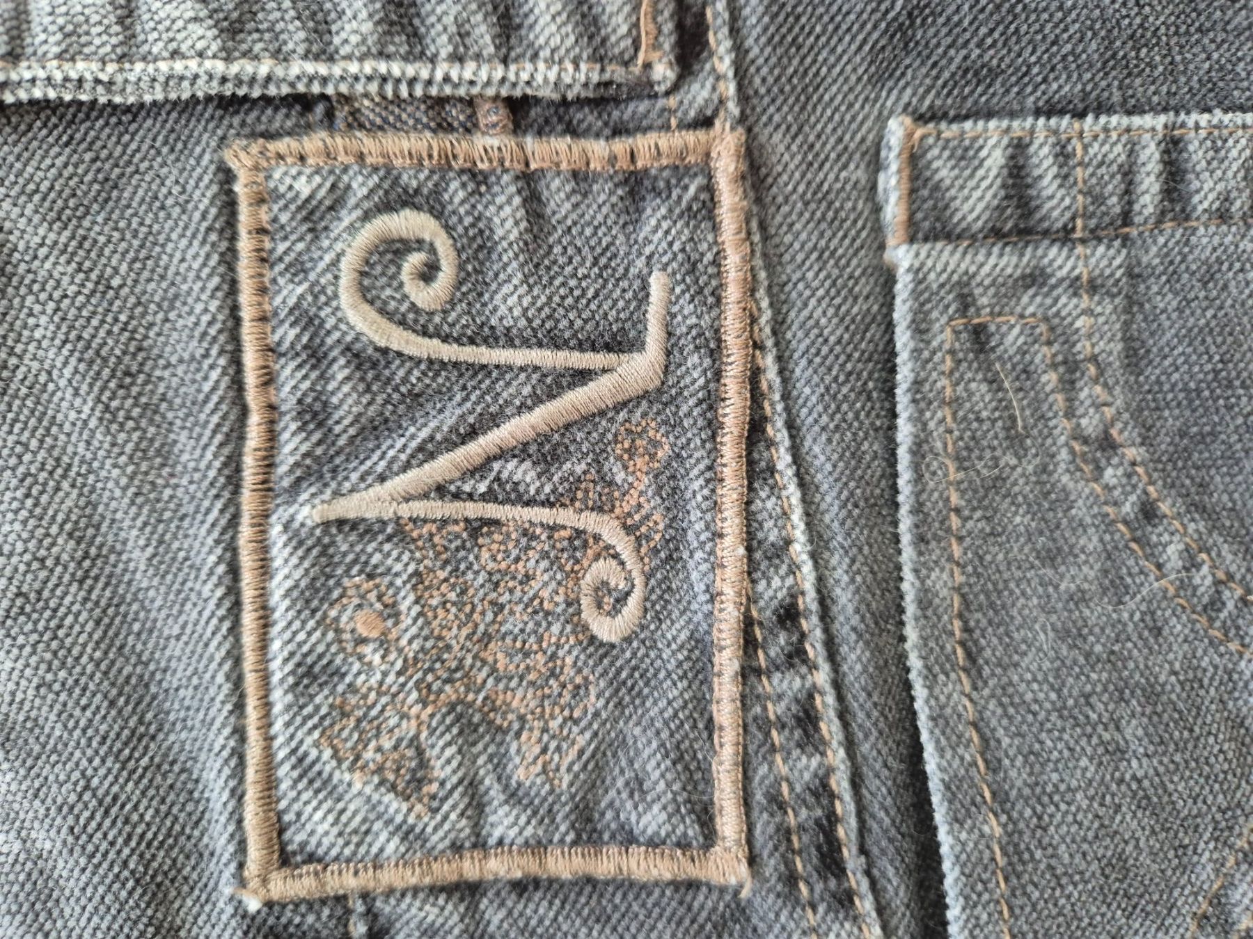 Lotti di vestiti: Stylische Kombi in Grösse 38/40 – Nuovo (secondo la descrizione) da Schaffhausen venduto da Madison74 9