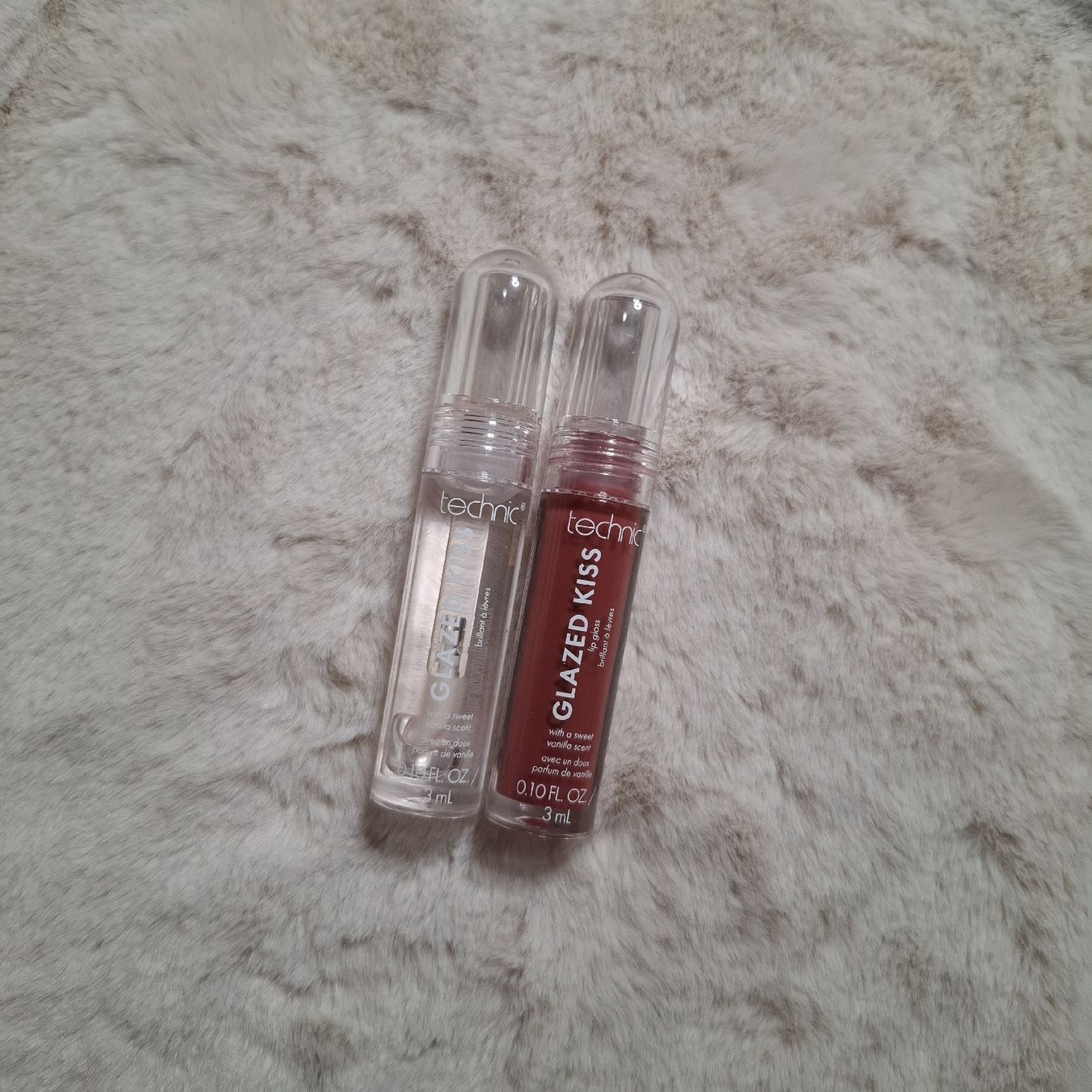 Make-up: Technic Glazed Kiss Lip Gloss Set – Usato da Pully venduto da ssh_jym6