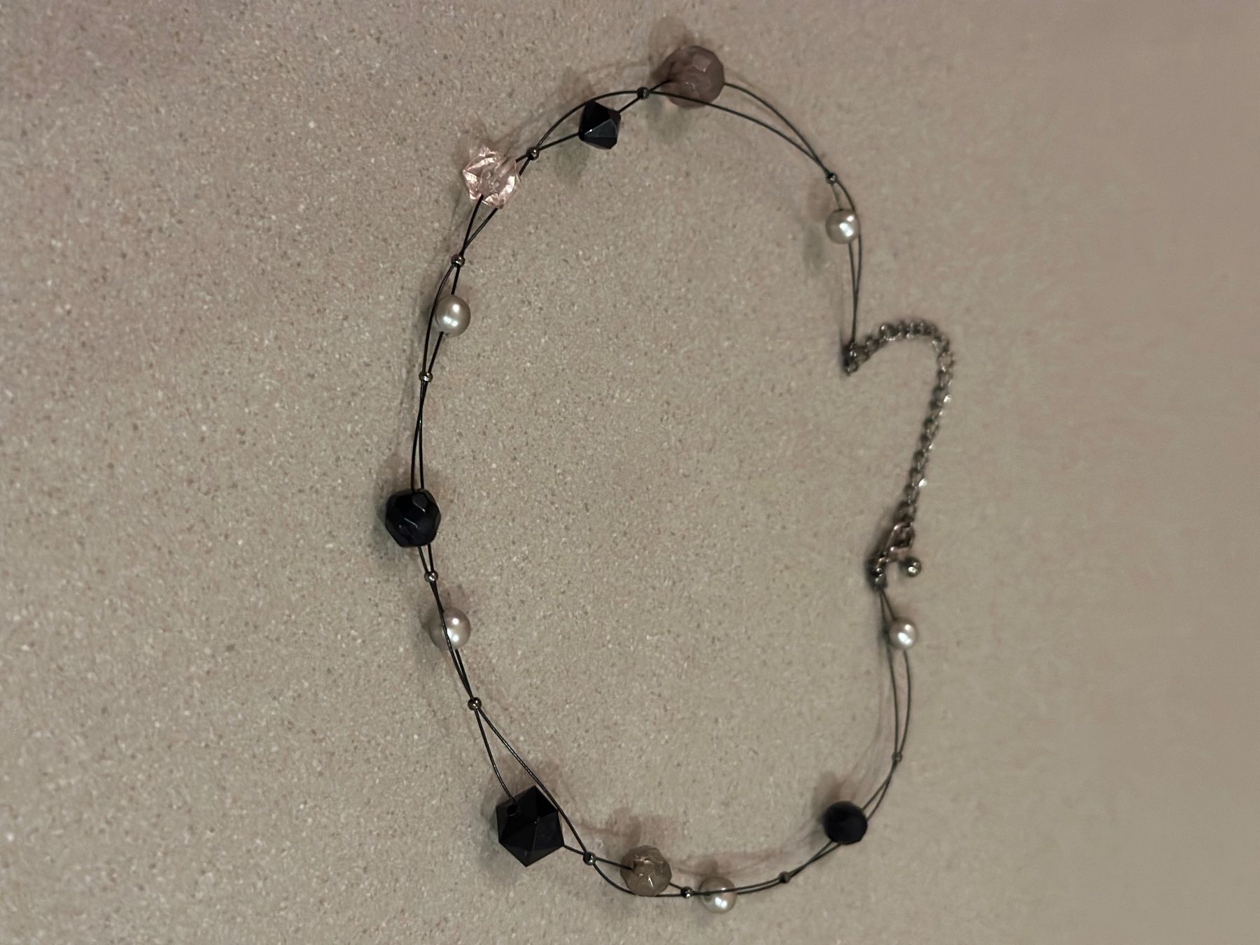 Catenine: Perlenkette schwarz/grau – Usato da Rothenburg venduto da wer_g9fd 1