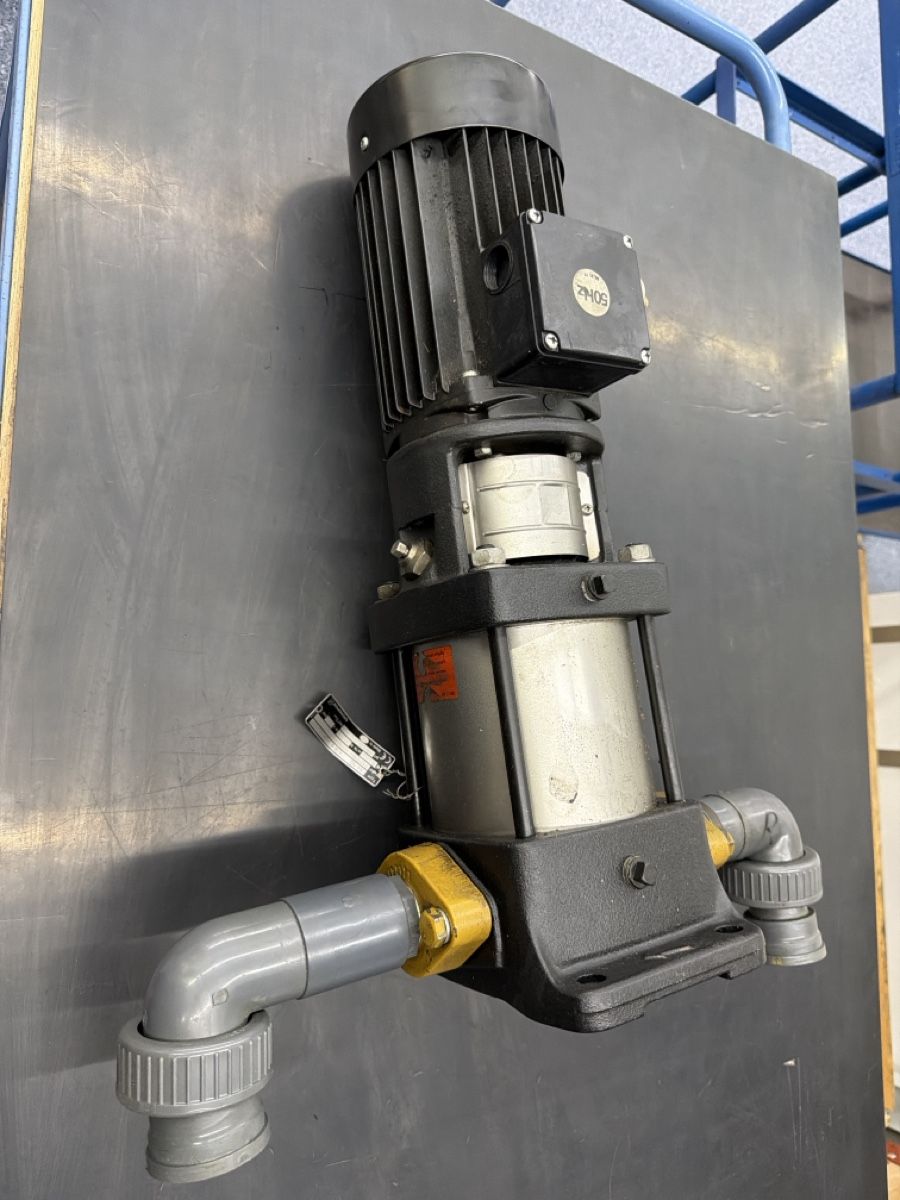 Grundfos Pumpen & Teile: Grundfos Pumpe CR4-50 – Defekt aus Hermetschwil-Staffeln von Marc411