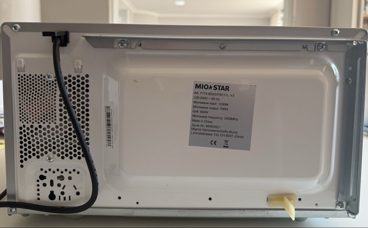 Mio Star Appareils de cuisine: MIKROWELLE Mio-Star Wave 100 mit Grill – D'occasion à Biel/Bienne par Schnuffi27 5