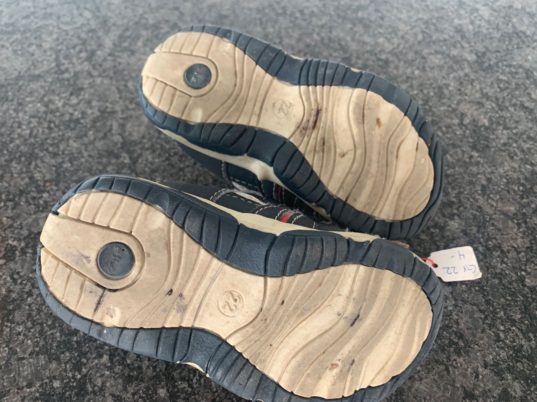 Fila Scarpe per ragazzi: Fila Sandalen, Gr. 22 – Usato da Kallnach venduto da Thetrader 2