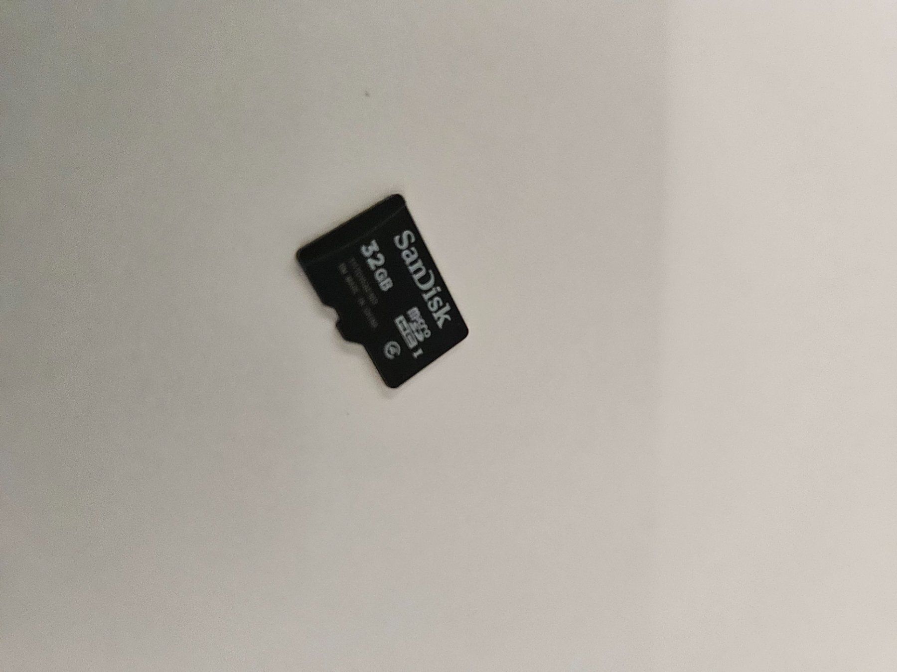 Sandisk Schede di memoria: Sandisk micro SDHC carte SD 32 go – Nuovo e nell'imballaggio originale da Valentigney venduto da OrigineProd