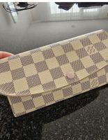 Geldbeutel Louis Vuitton Emilie Azur