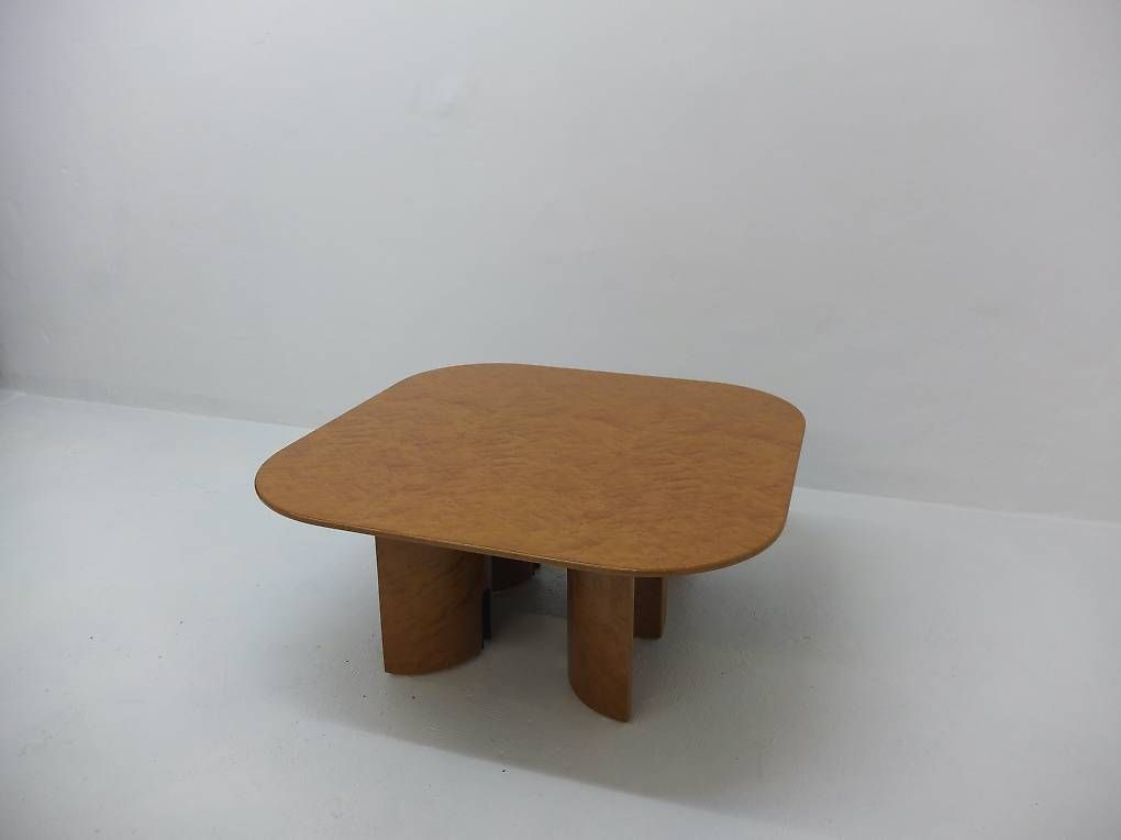 Tische: Table basse postemoderne de Giovanni Offredi pour Saporiti – Gebraucht aus Lausanne von tropdetout 6