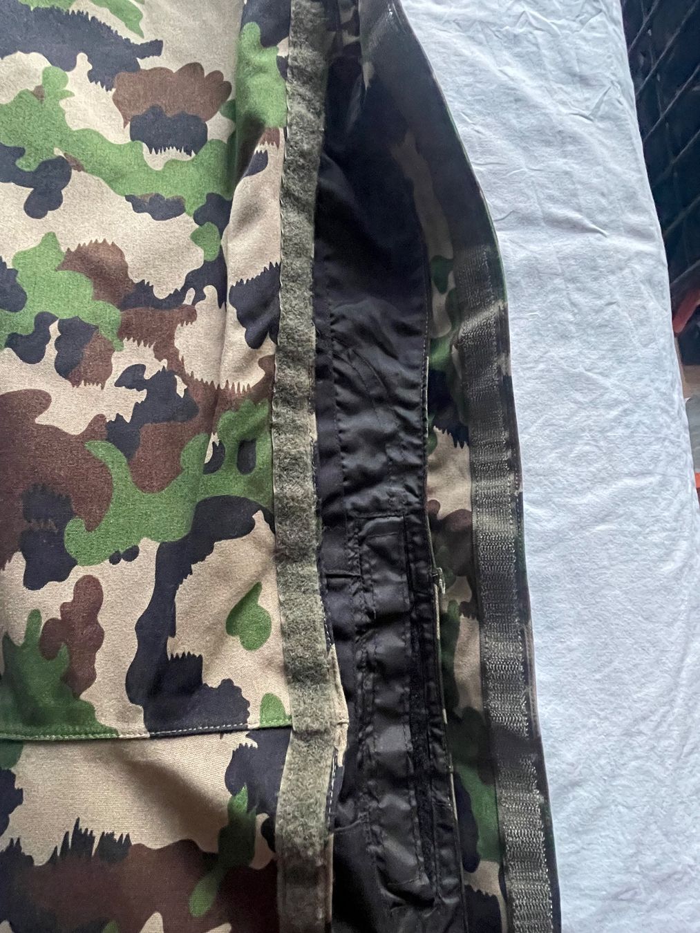 Armée suisse Uniformes: Armee Gore Tex Hose  Gr: M – D'occasion à Wila par Lokelo 6
