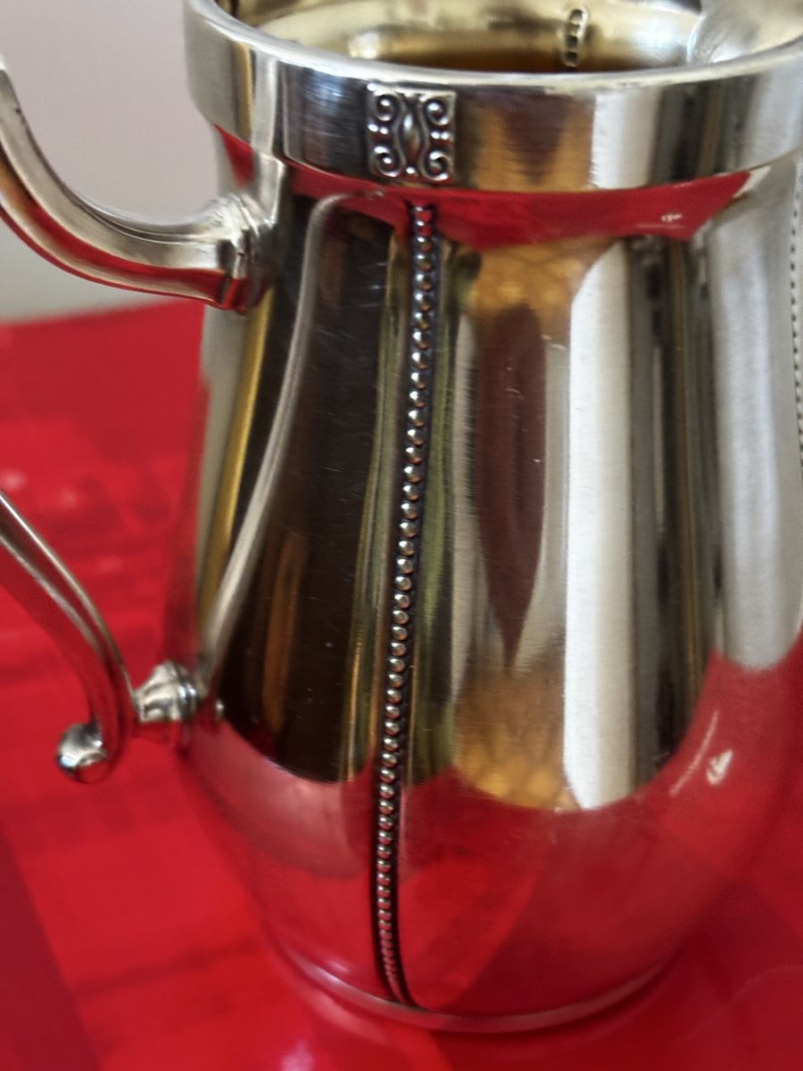 Teiere: Joli pot à lait en métal argenté – Usato da Genève venduto da ati_tj8f 6