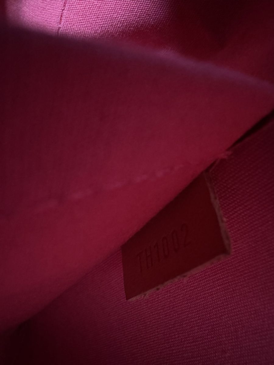 Louis Vuitton Borse da donna: Louis Vuitton Monogram Vernis Reade MM by Robert Wilson – Nuovo (secondo la descrizione) da Sulgen venduto da THE-DRIVER 6