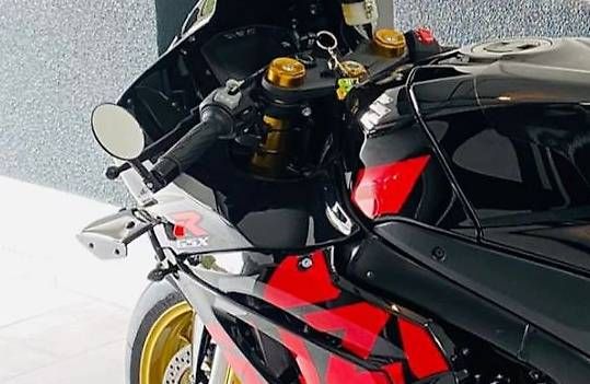 Tutti i ricambio per moto: Suzuki GSX-R 1000 Winglets – Usato da Hünenberg venduto da Rzirkon 3