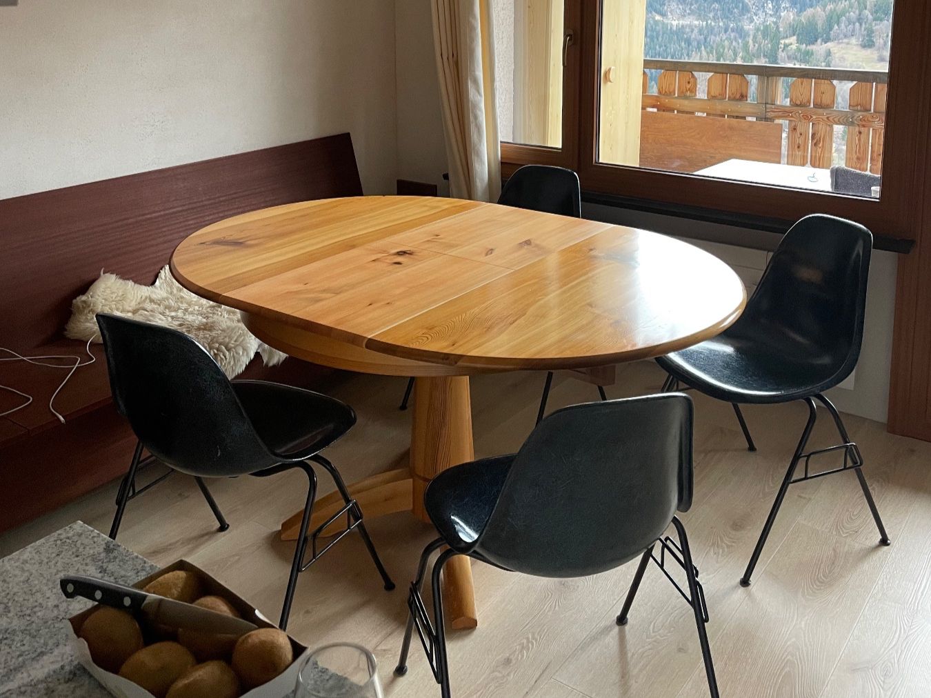Tische: Table ronde avec rallonges – Gebraucht aus Vercorin von gui_t78x