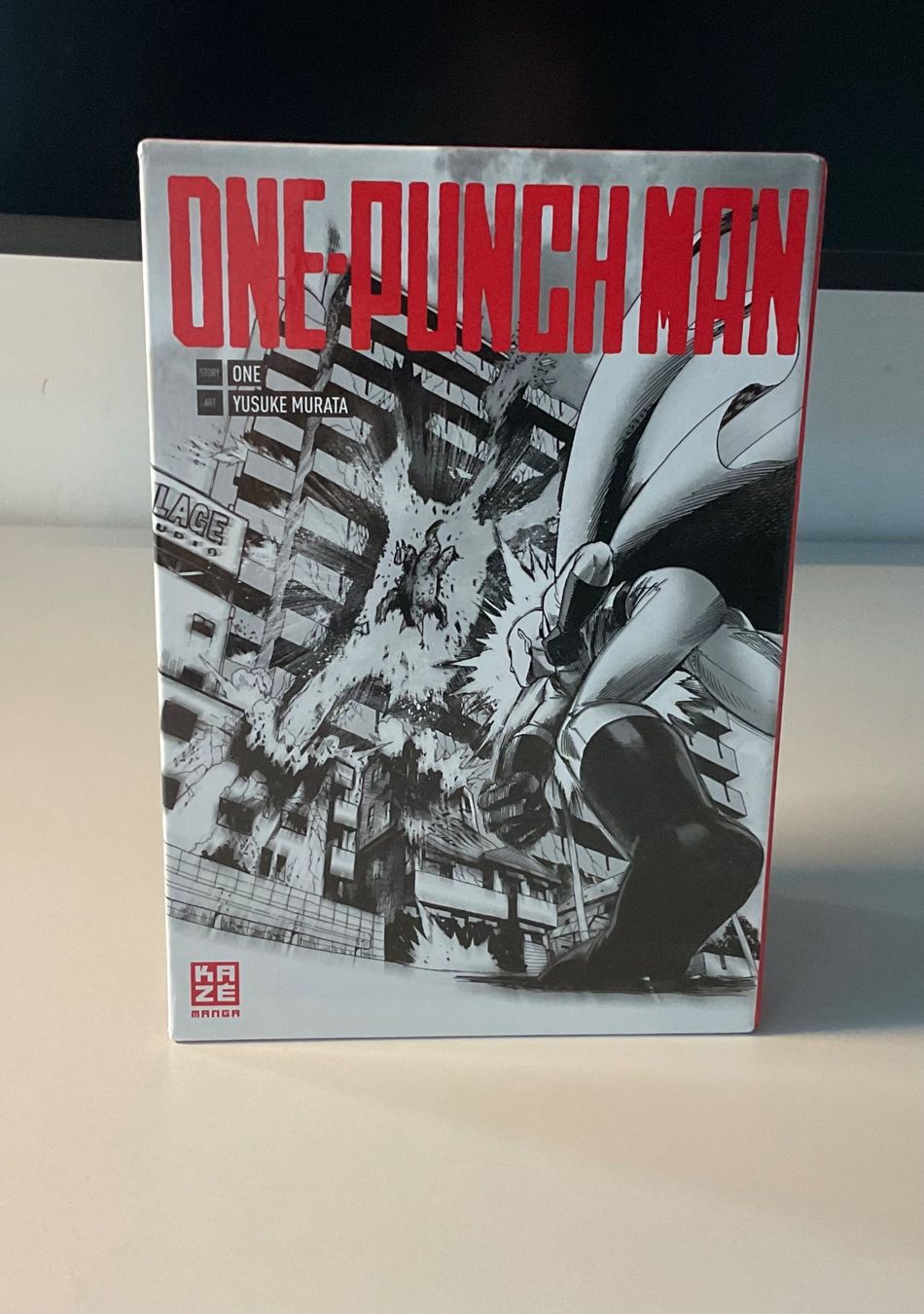 Fumetti: One Punch Man Bänder 1-5 im Sammelschuber – Usato da Bonstetten venduto da rol_zk5s 1