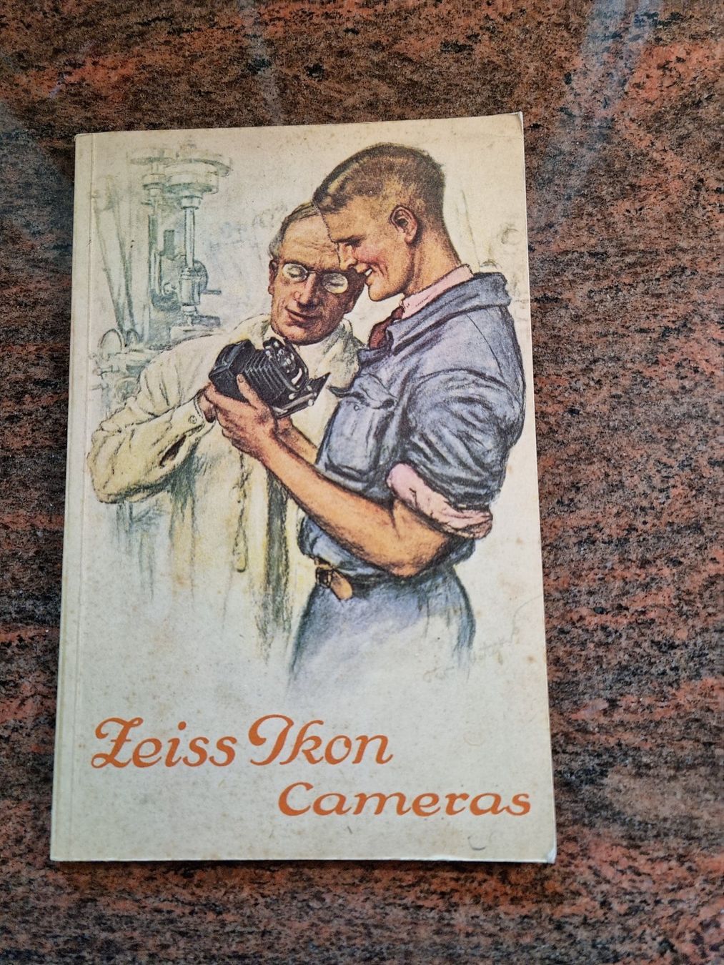 Bücher: Zeiss Jkon Cameras – Gebraucht aus Trachslau von post35